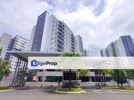Apartment [8 min to Lotus's Bandar Puteri Bangi; 9 min to Pasaraya CS Bangi Avenue], Selangor, Kajang