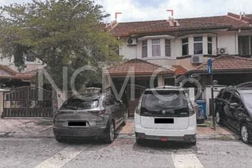 2 Storey Linked House