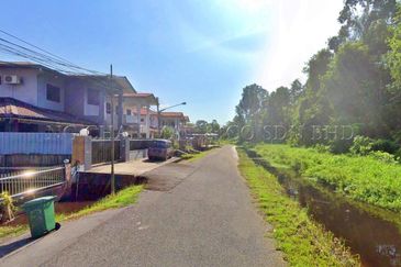 2 Storey Semi Detached House