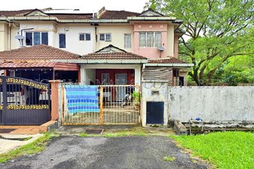 2 Storey Terrace House