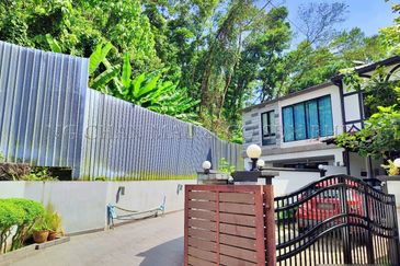 2 Storey Terrace House