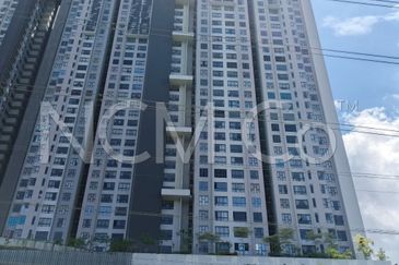 [Next to Aurora Place Bukit Jalil] Apartment [4 min to Pavilion Bukit Jalil]