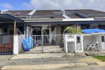 1 Storey Terrace House