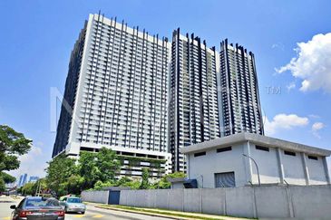 [ROI up to 5%] Service Apartment [5 min to Lotus's Selayang]