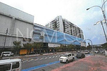 Commercial Retail Lot