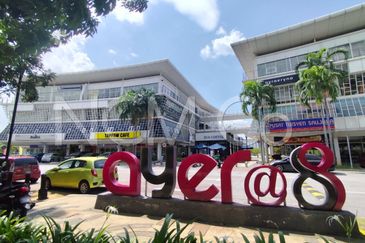 [Prime Location in Putrajaya] Shop Office [Surrounded by Various Amenities]