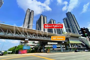 Link Bridge to Kampung Selamat MRT Station Service Apartment 6 min to SB Mall