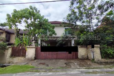 2.5 Storey Detached House