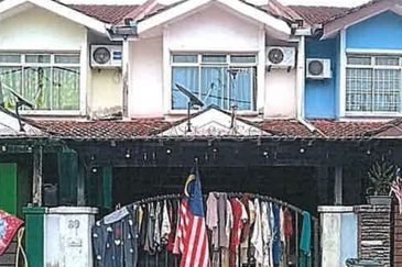 2 Storey Terrace House