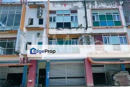 3 Storey Shop Office, Pahang, Triang
