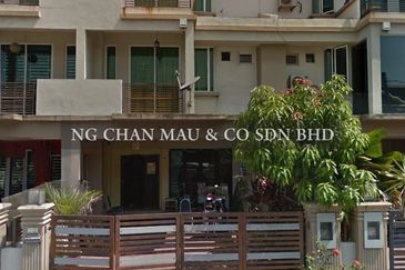 3 Storey Terrace House, 