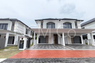 2 Storey Semi Detached House