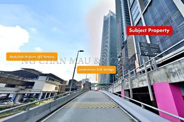 [Next to The Gardens & Mid Valley City] Service Apartment [5 min to Pantai Hospital Kuala Lumpur & KL Gateway Mall]