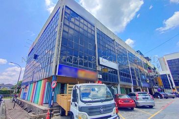 Stratified Office Lot