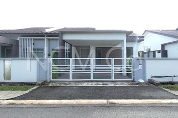 1 Storey Semi Detached House