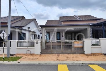 1 Storey Cluster House