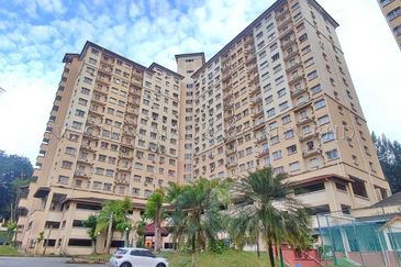  Oakleaf Park Condominium