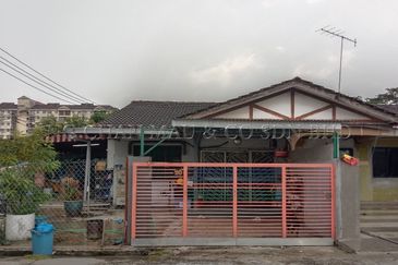 1 Storey Terrace House