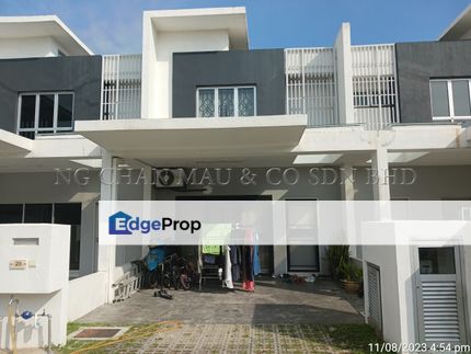 2 Storey Link House [3 min to UiTM Dengkil Campus], Selangor, Dengkil