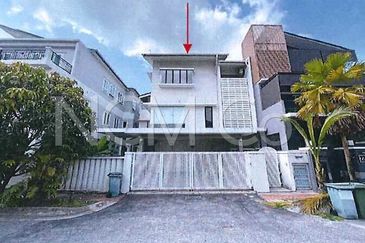 3 Storey Cluster Semi Detached House