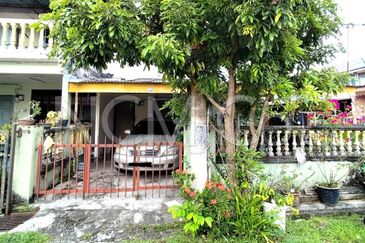 2 Storey Terrace House,