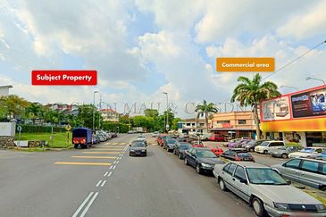 2.5 Storey Terrace House