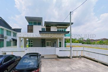 2 Storey Semi Detached House  