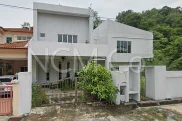2 Storey Semi Detached House