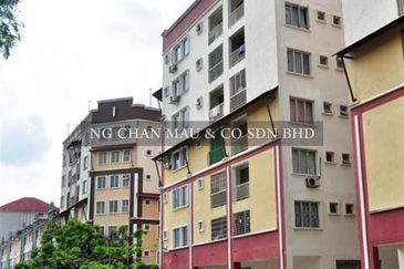 Spring Court 2 Apartment