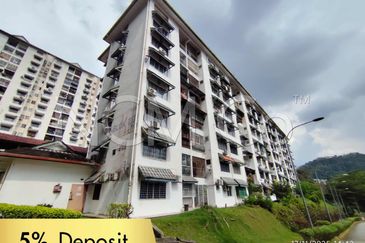 8 min to Melawati Mall Apartment 10 min to TARUMT