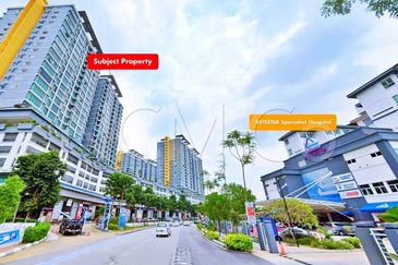 [Above Vista Walk; Opposite to AVISENA Specialist Hospital] Service Apartment [Next to Decathlon Shah Alam]