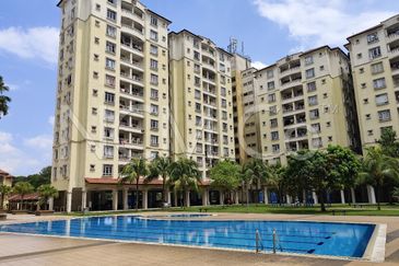 Desaria Villa Condominium