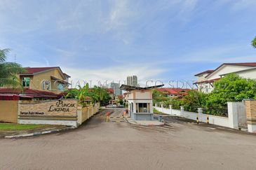 2 Storey Terrace House