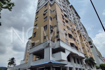 [Strategic location] Apartment [Walking distance to M3 Mall]