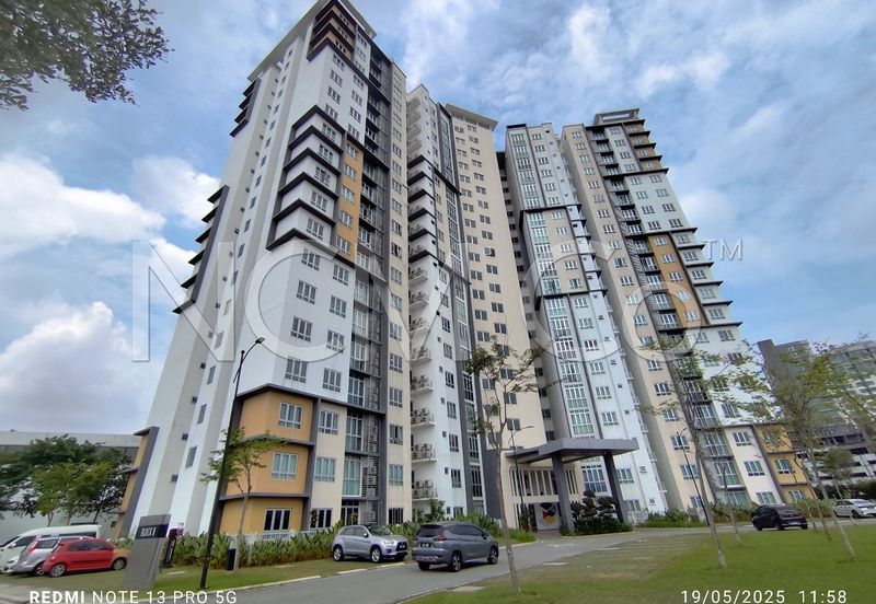 [Next to Multimedia University - MMU Cyberjaya] Condominium [5 min to DPULZE Shopping Centre]
