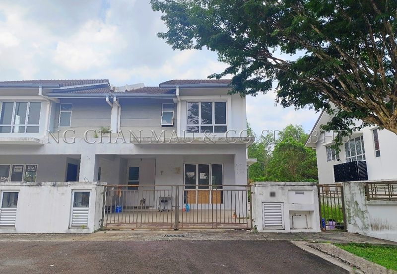 2.5 Storey Semi Detached House