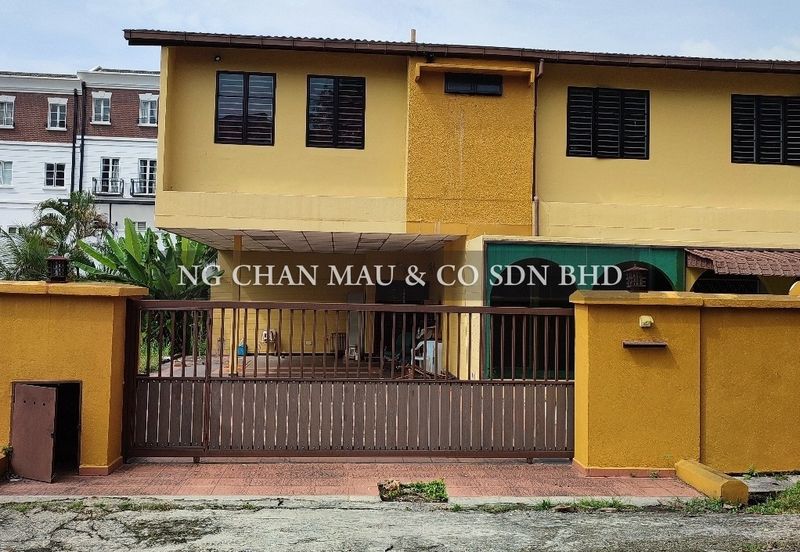 2 Storey Bungalow House 