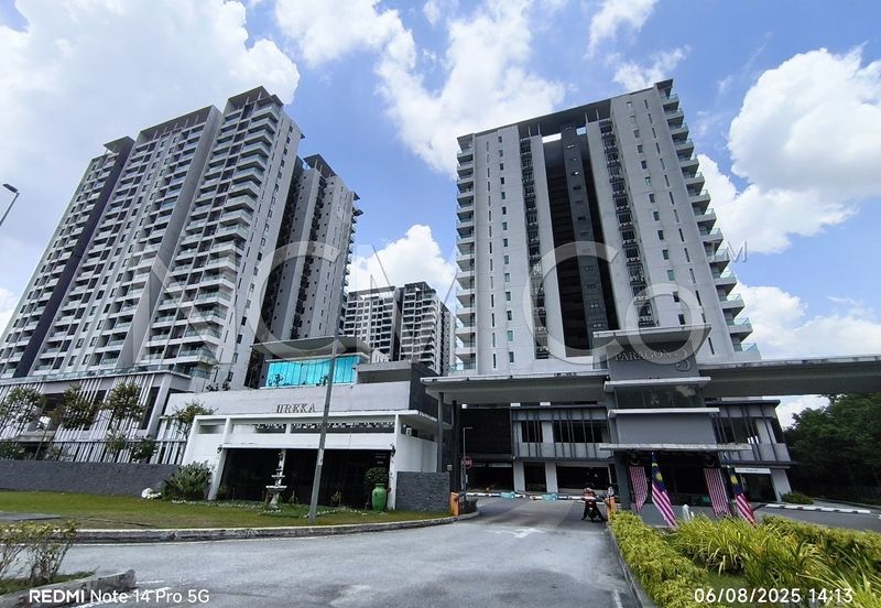 Apartment [4 min to Putra Permai MRT Station]