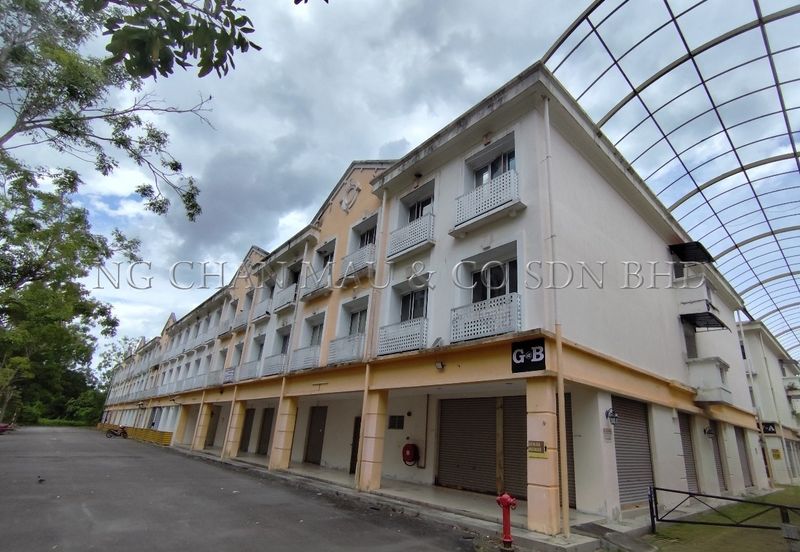 Studio Serviced Apartment