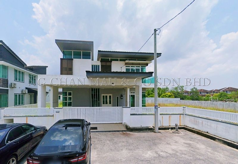 2 Storey Semi Detached House  