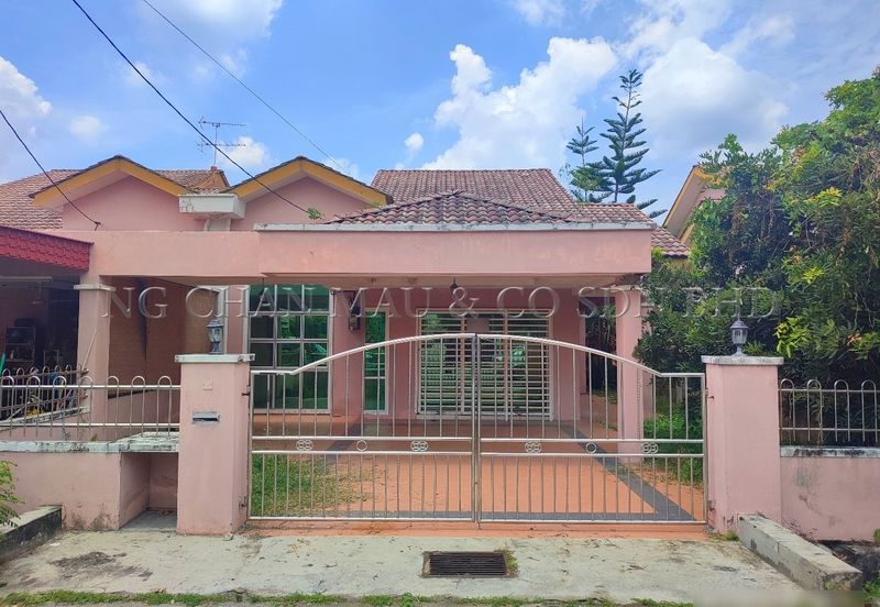 1 Storey Semi Detached House