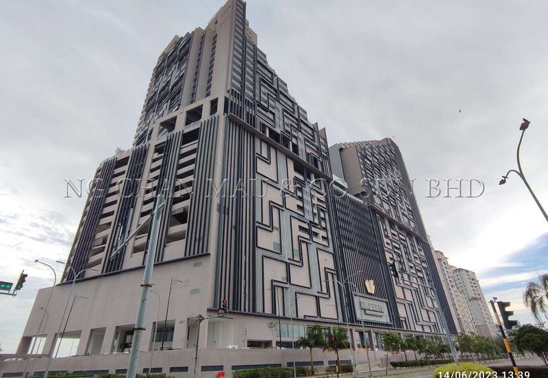 Commercial Retail-Lot