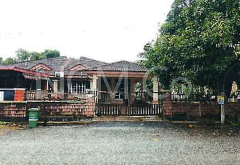 1 Storey Terrace House