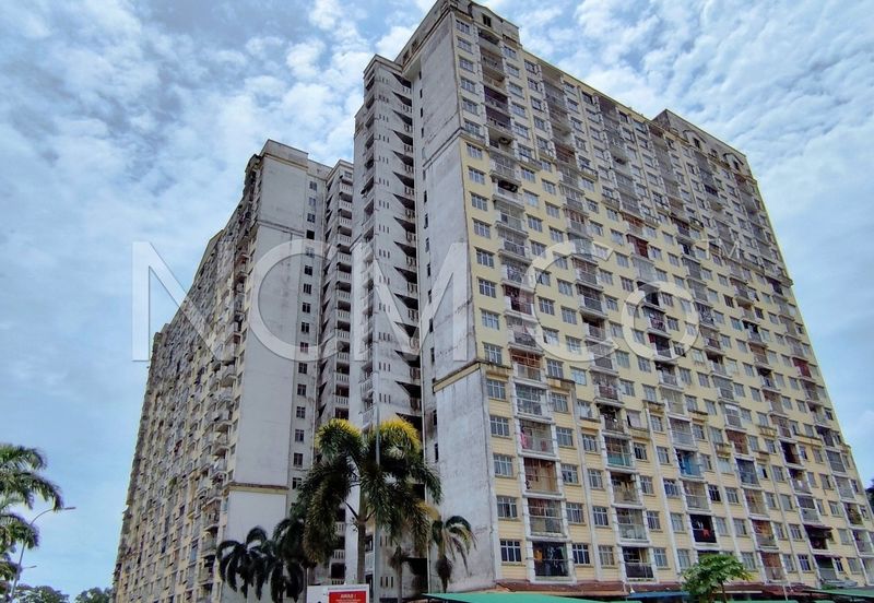 Villa Krystal Service Apartment 