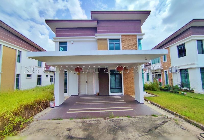 1.5 Storey Detached House