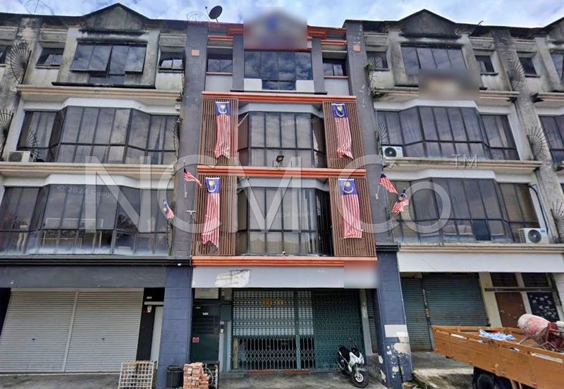 4 Storey Shop Office