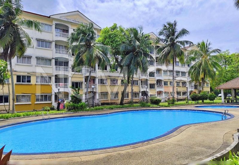 [Strategic location] Apartment [Close to Taman Perindustrian Puchong MRT Station]