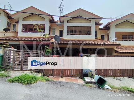 Town House, Selangor, Rawang