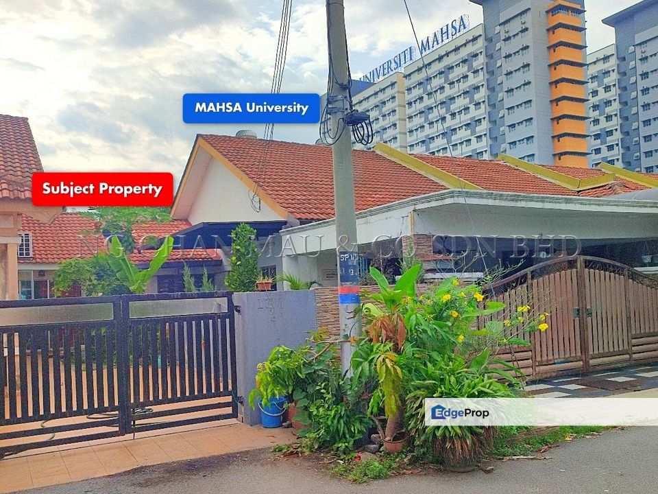 1 Storey Terrace House with Extra Land, Selangor, Jenjarom