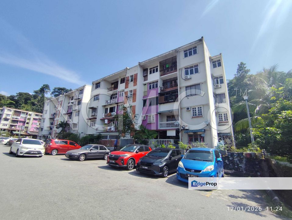 [ Proximity to Ampang LRT Line, main roads and public transport] Flat [Strategic city-fringe location with easy access to Kuala Lumpur], Selangor, Ampang